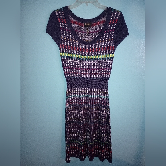 Laundry by Shelli Segal multi colored form fitting  knit dress in size Small - Picture 2 of 10